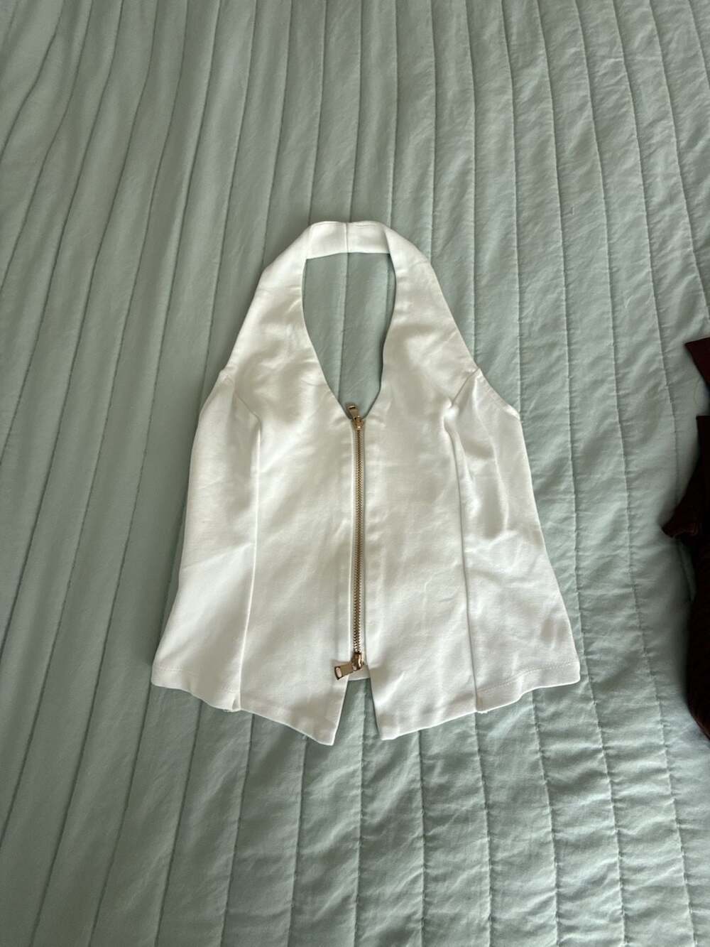 Milk & Honey Halter Top Size S White Front Zip Sleeveless